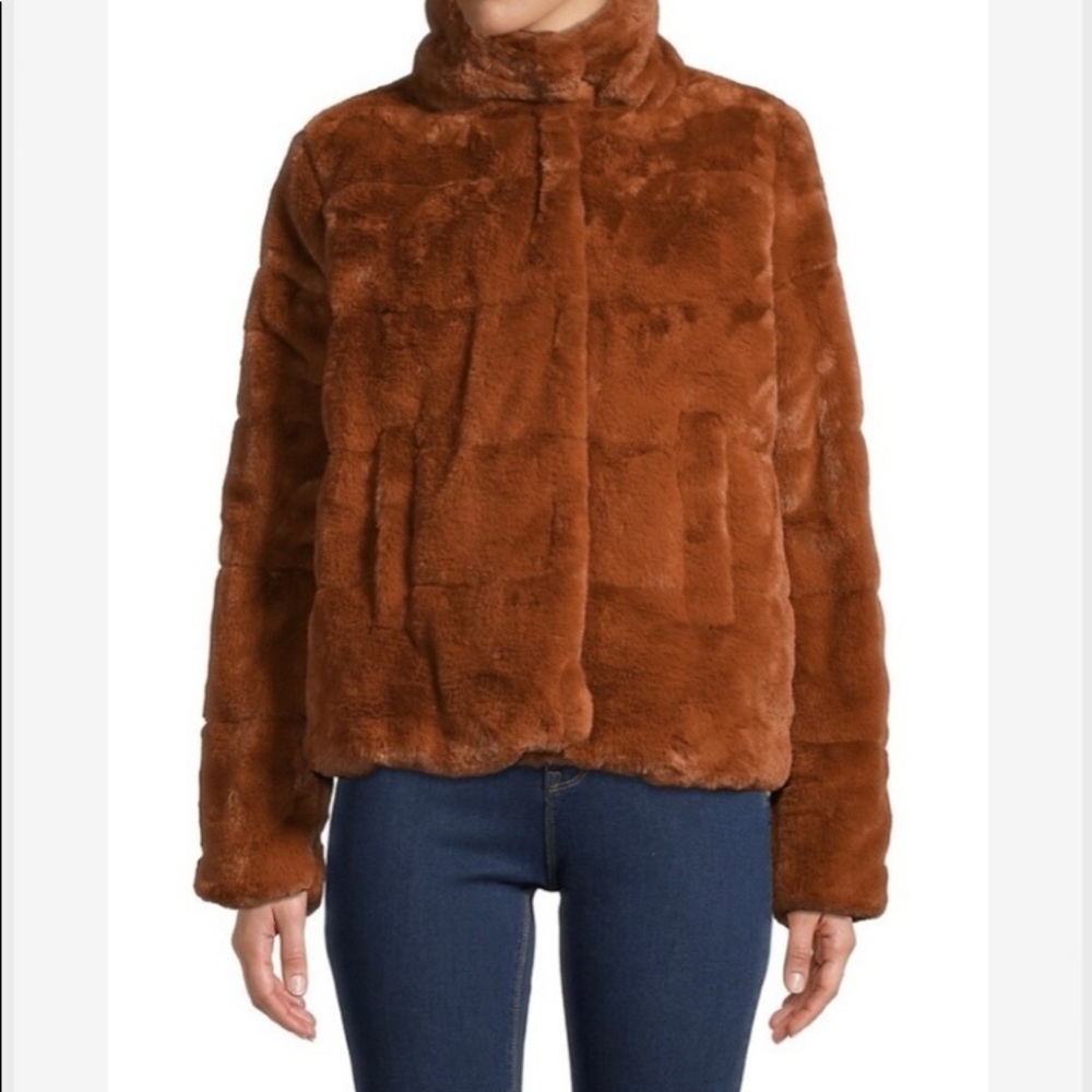 ❌Sold❌BNWT Cognac NVLT Women’s Faux Bunny Fur Puffer - Picture 1 of 9